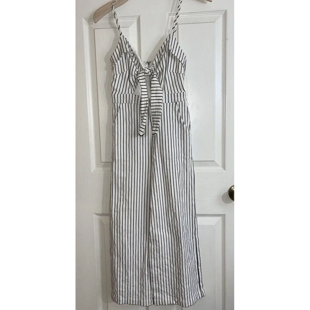 Main Strip  Women’s Striped Jumpsuit. Stretchy Adjustable Straps. Medium